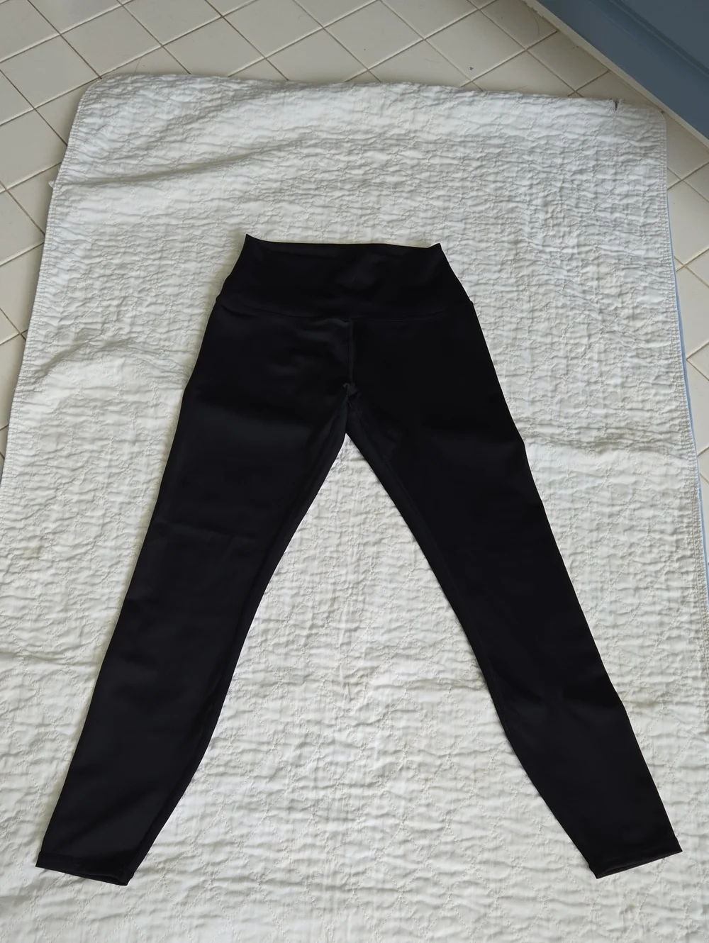 Alo Yoga 7/8 High-Waist Airlift Legging, Small